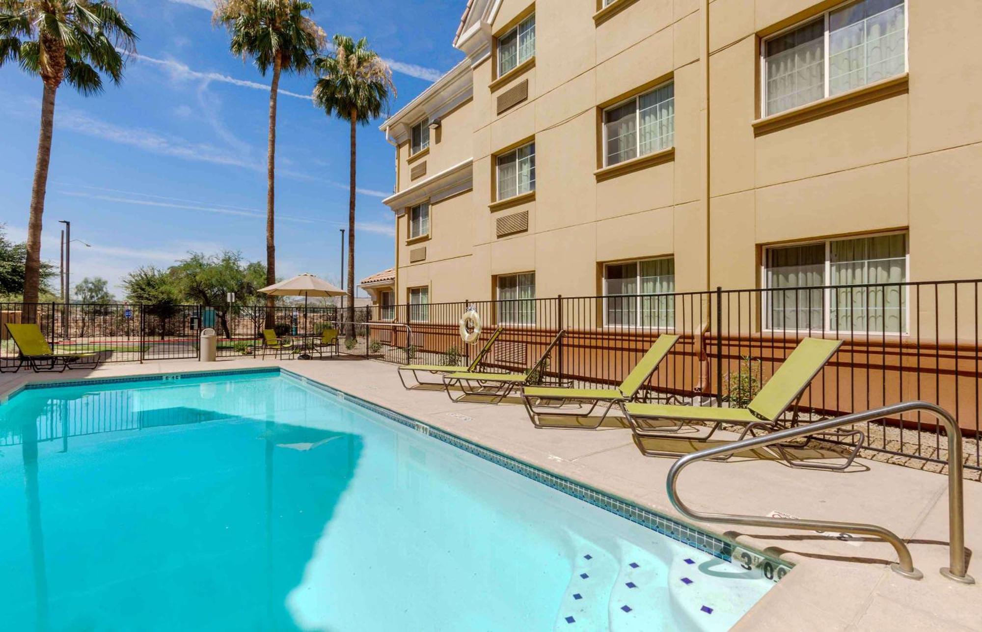 Extended Stay America Suites - Phoenix - Airport - Tempe Exteriör bild